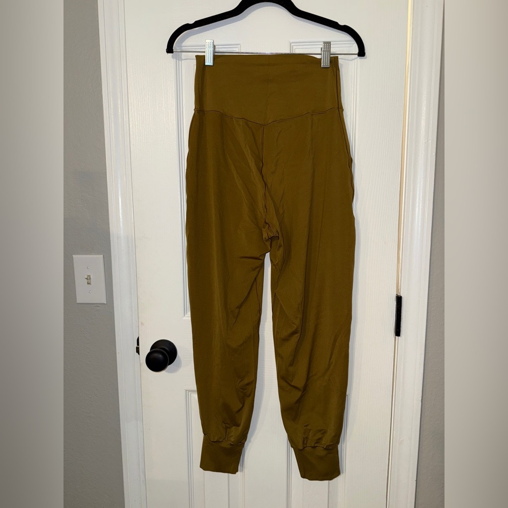 Aerie High-Waisted Jogger Pants - Picture 6 of 7